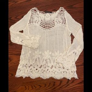 YoureNotAlone- Sweet Cream Crochet’d Beach Top szS